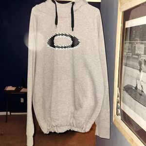 Mens Genuine Oakley Sweatshirt, Size 2xl